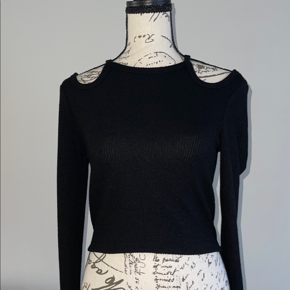 SO Black Ribbed Knit Top